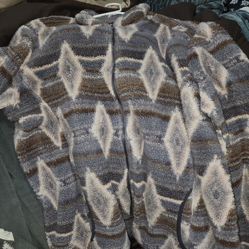 Cozy Geometric Patterned Fleece Jacket